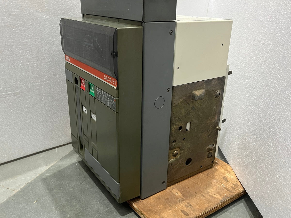 ABB SACE E1 AIR CIRCUIT BREAKER 1250A OCR SACE PR111/P