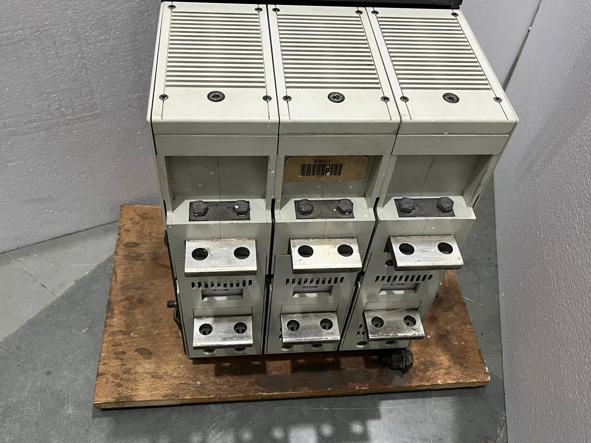 ABB SACE E1 AIR CIRCUIT BREAKER 1250A OCR SACE PR111/P