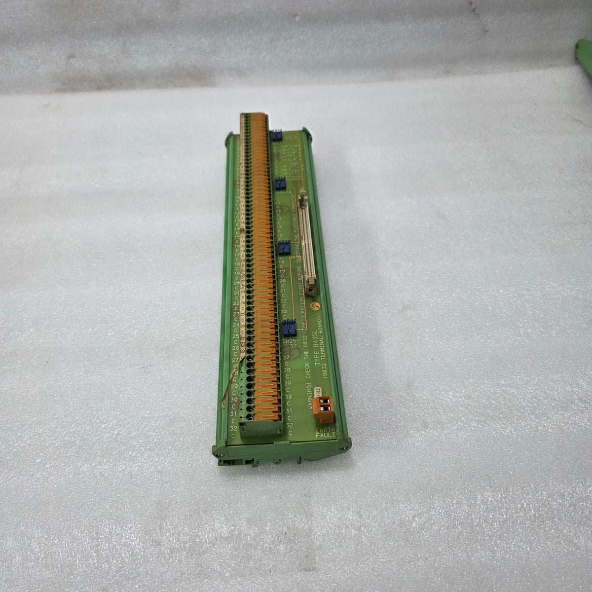 INDUSTRIAL TERMINAL BOARD TYPE 8435L (8032 CONFIGURATION) | PLC INTERFACE