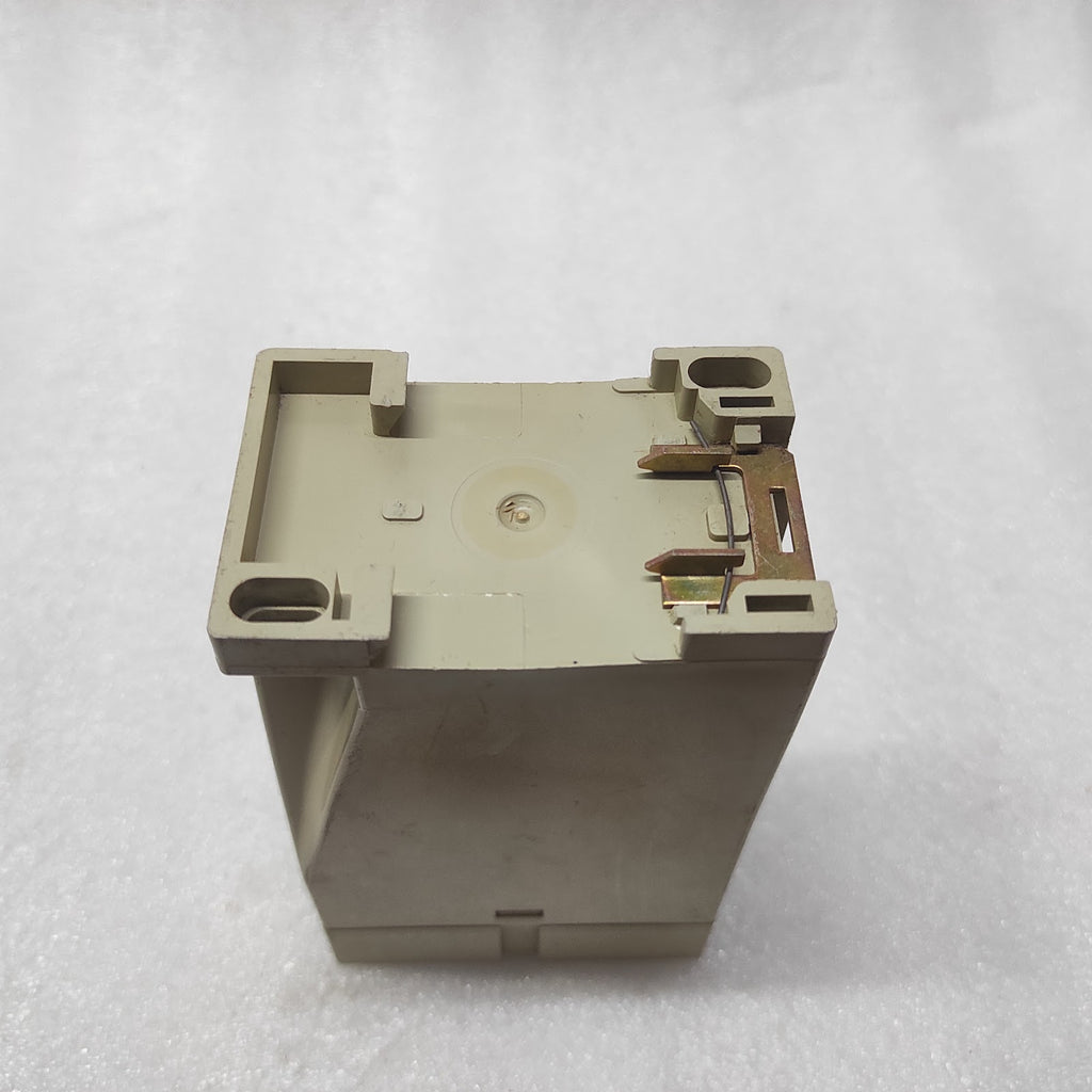 ISKRA TZ220 RELAY