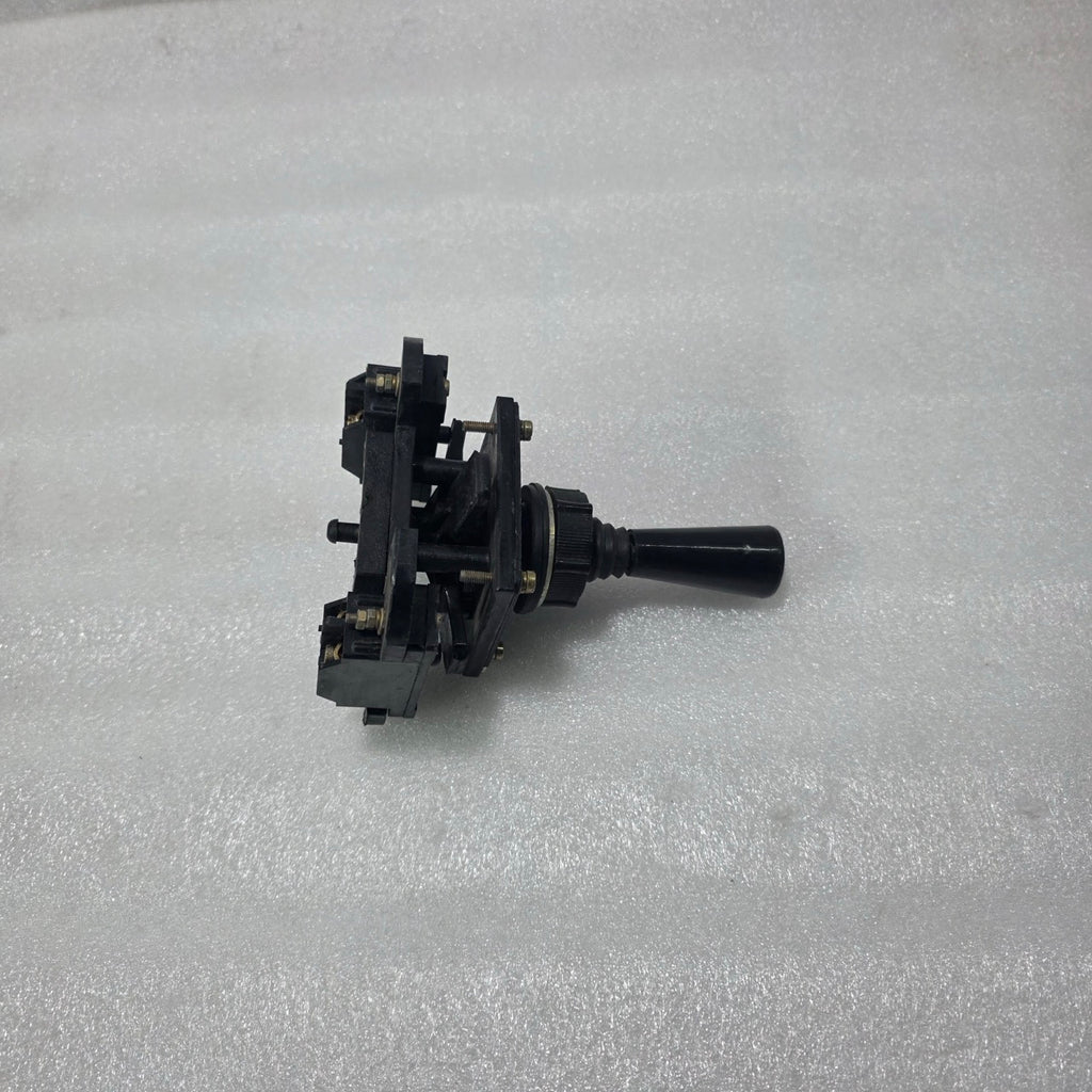 KCCS-03 INDUSTRIAL JOYSTICK SWITCH 15A 500V AC 1NO+1NC CONTROL LEVER