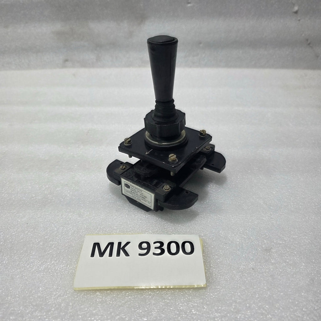 KCCS-03 INDUSTRIAL JOYSTICK SWITCH 15A 500V AC 1NO+1NC CONTROL LEVER
