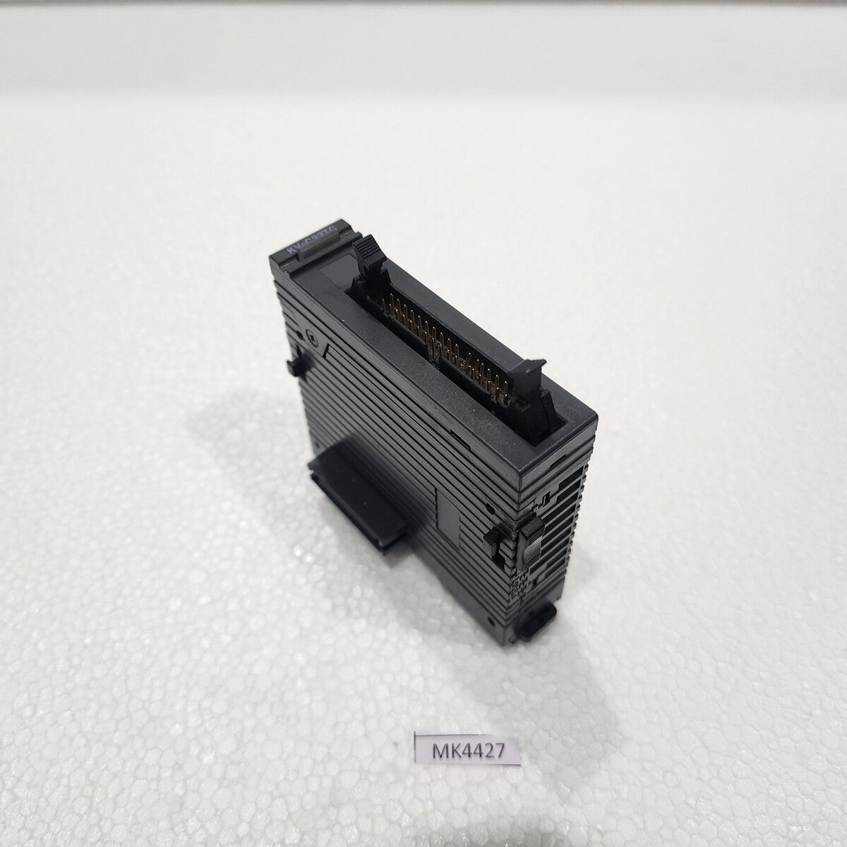 KEYENCE KV-C32TC OUTPUT UNIT