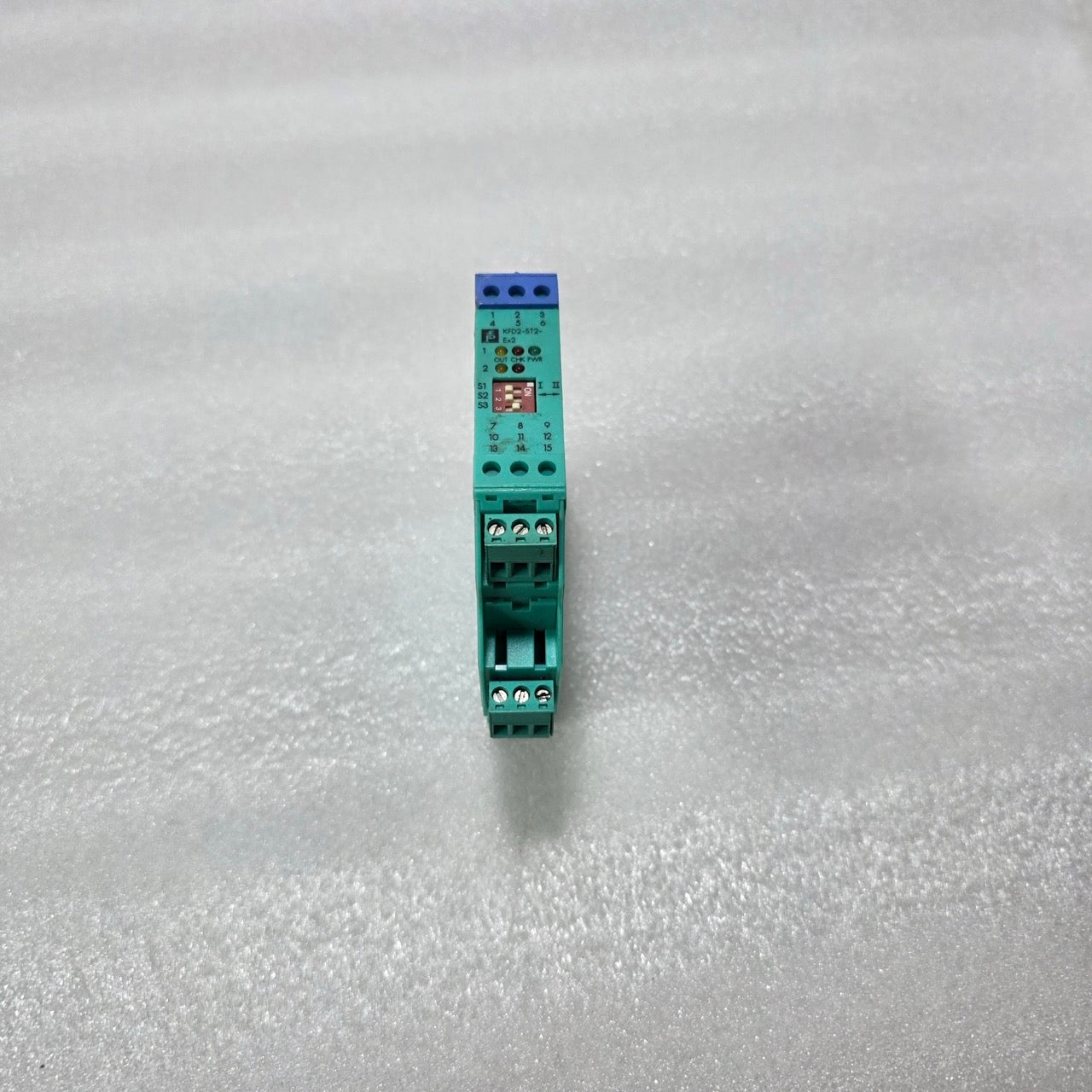 PEPPERL+FUCHS KFD2-ST2-EX2 2-CHANNEL SWITCH AMPLIFIER INTRINSIC SAFETY  109562S