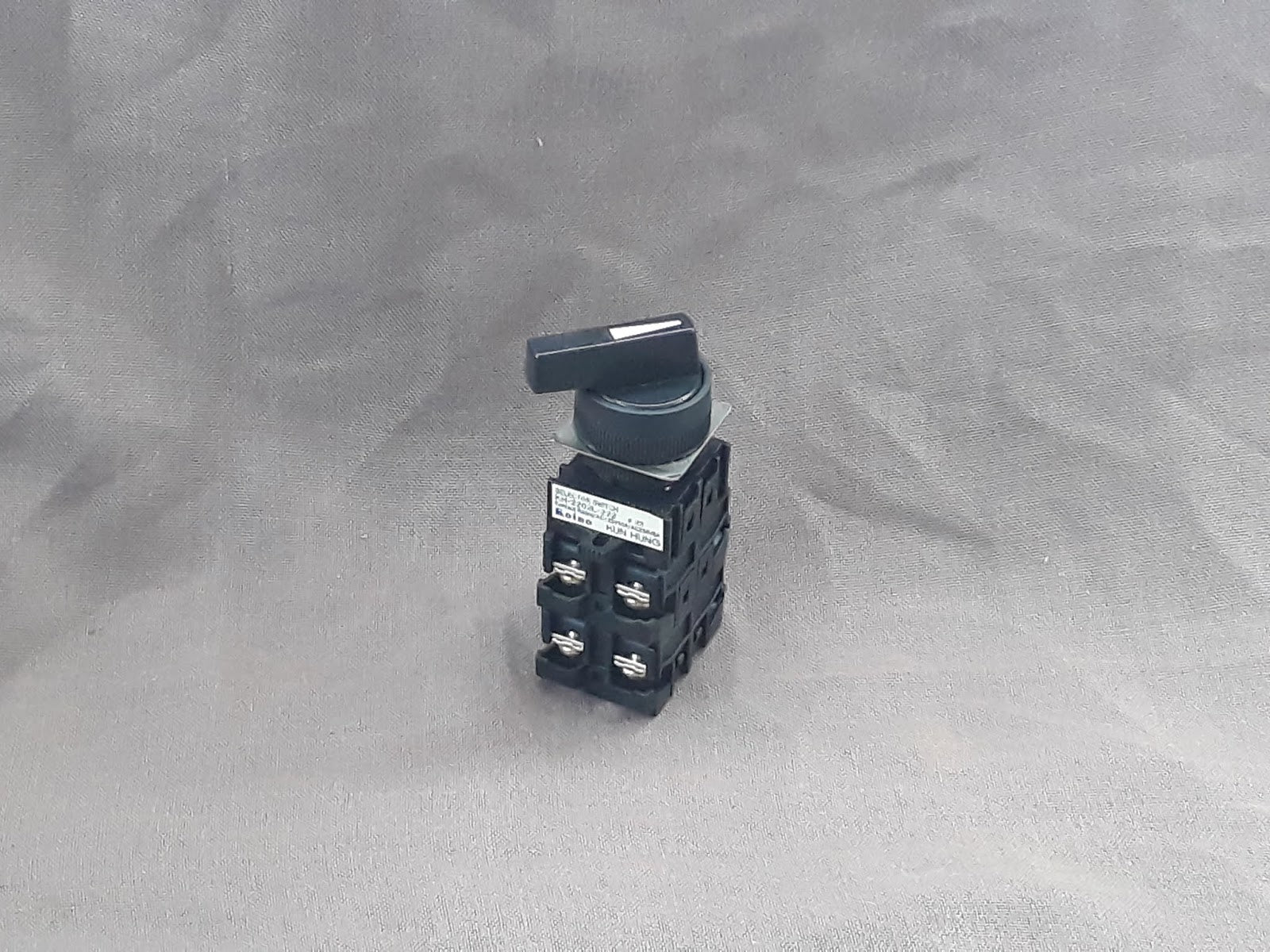 KOINO KH-2202L-222 SELECTOR SWITCH
