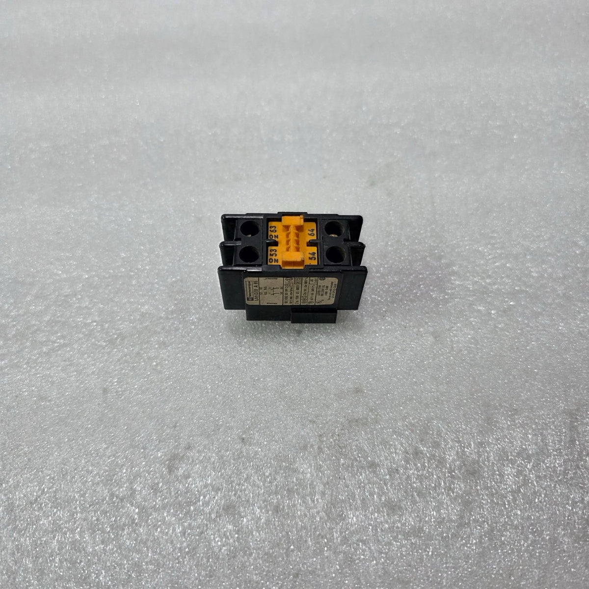 TELEMECANIQUE LA1-D20 AUXILIARY CONTACT BLOCK 2NO 10A 660V LC1-D CA2-D