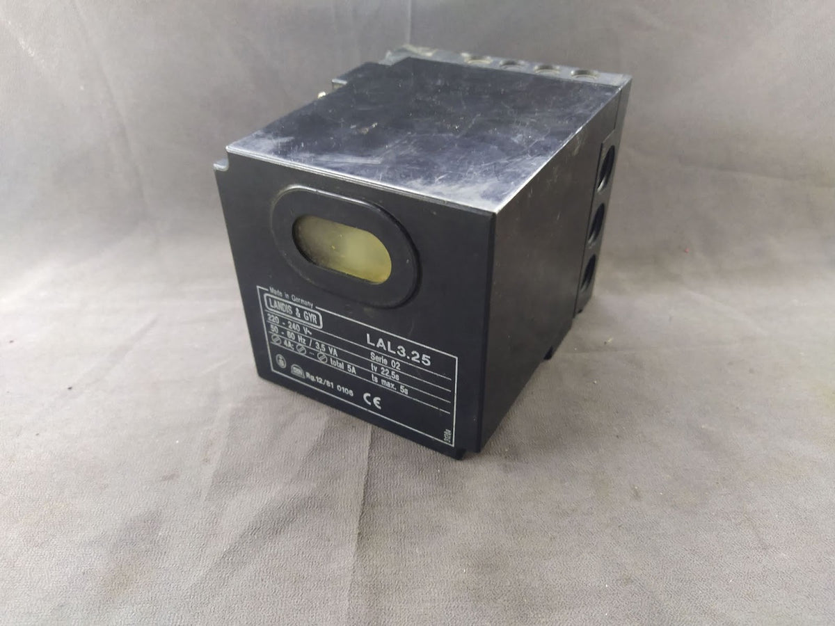 LANDIS & GYR LAL 3.25 BOILER PROGRAM CONTROLLER 220-240V 3.5VA