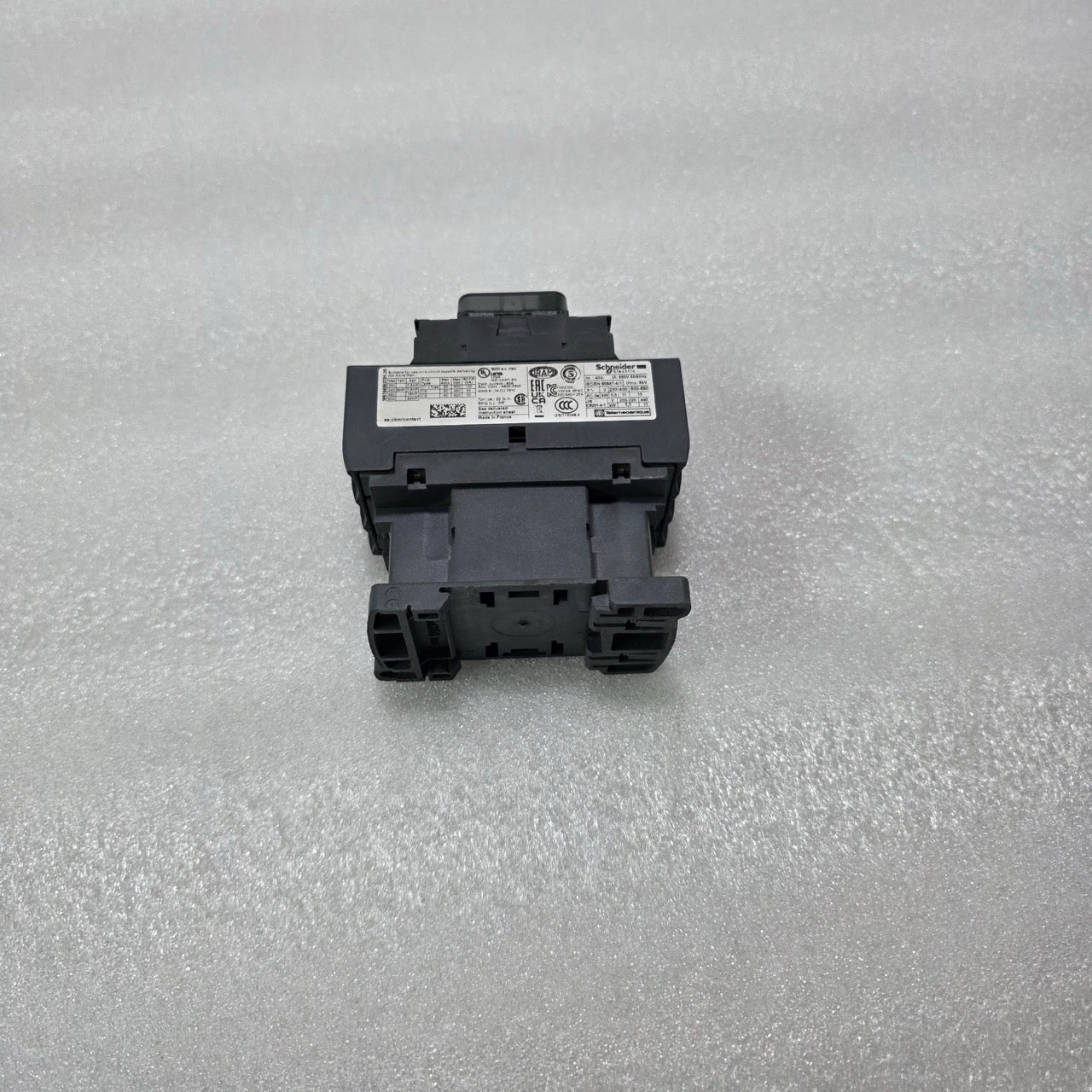 S ELECTRIC LC1D25 TESYS D CONTACTOR 3 POLE 110V COIL 40A 690V WITH AUXILIARY