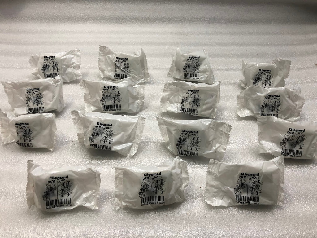 LEGRAND 572316 RJ45 SOCKET LOT OF 5 UNIT