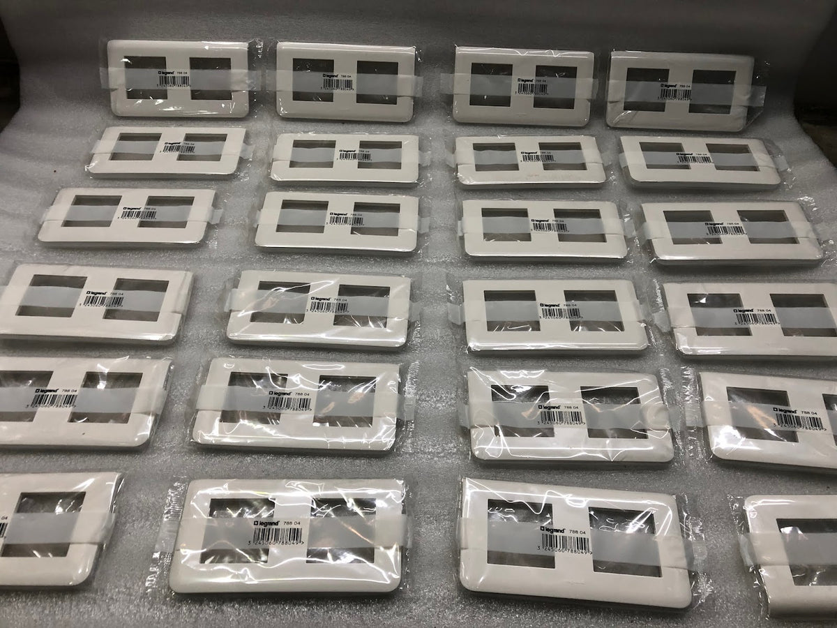 LEGRAND 788 04 COVER FOR SUPPORT FRAME LOT OF 10 UNIT