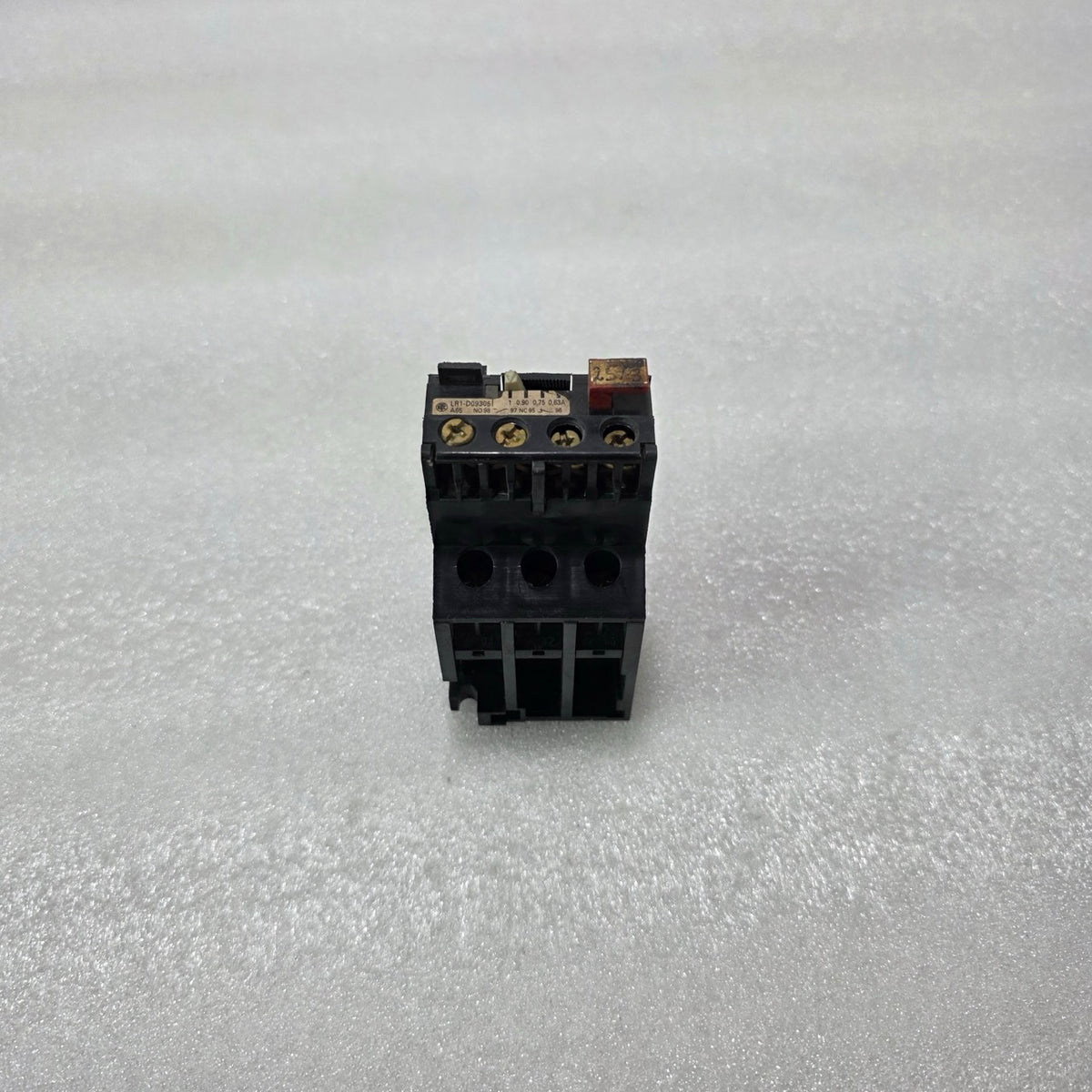 TELEMECANIQUE LR1-D09305 THERMAL OVERLOAD RELAY 0.63-1A CLASS 10 660V LR1D09305