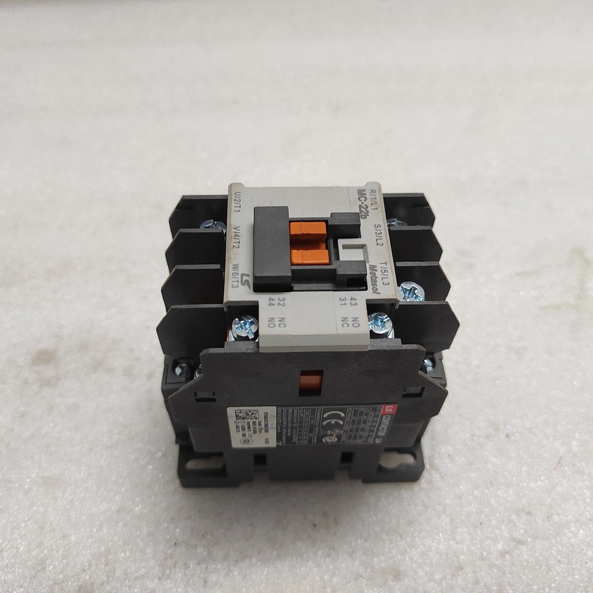 LS ELECTRIC MC-22B MAGNETIC CONTACTOR 22A COIL VOLTAGE 200-220V