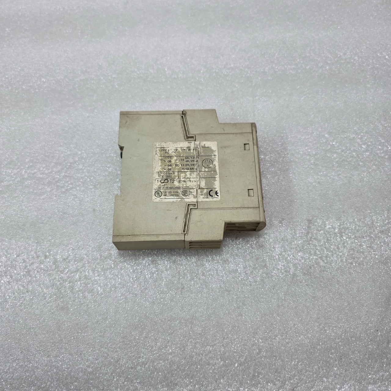 TELEMECANIQUE LT3SA MOTOR STARTER PROTECTION RELAY 24V-60V AC DC