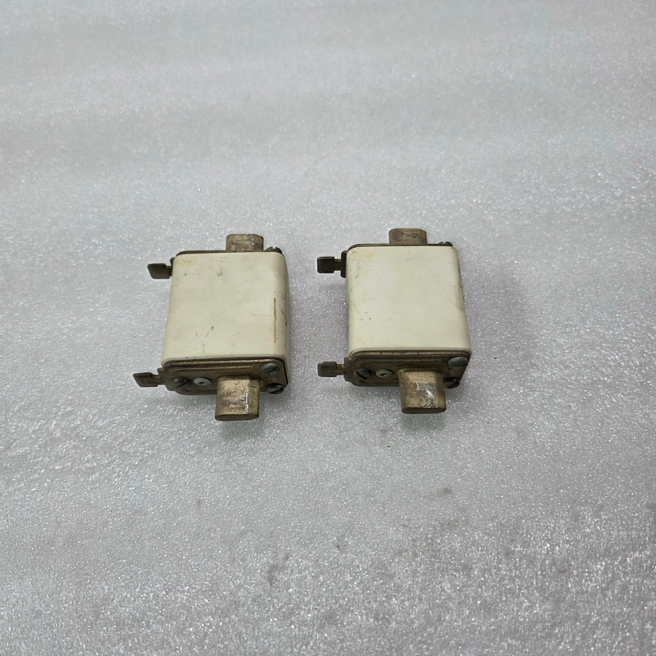 L&T HN SIZE 00 NH00 HRC FUSE LINK 63A 415V gG 100kA SF94027 Pre-Owned