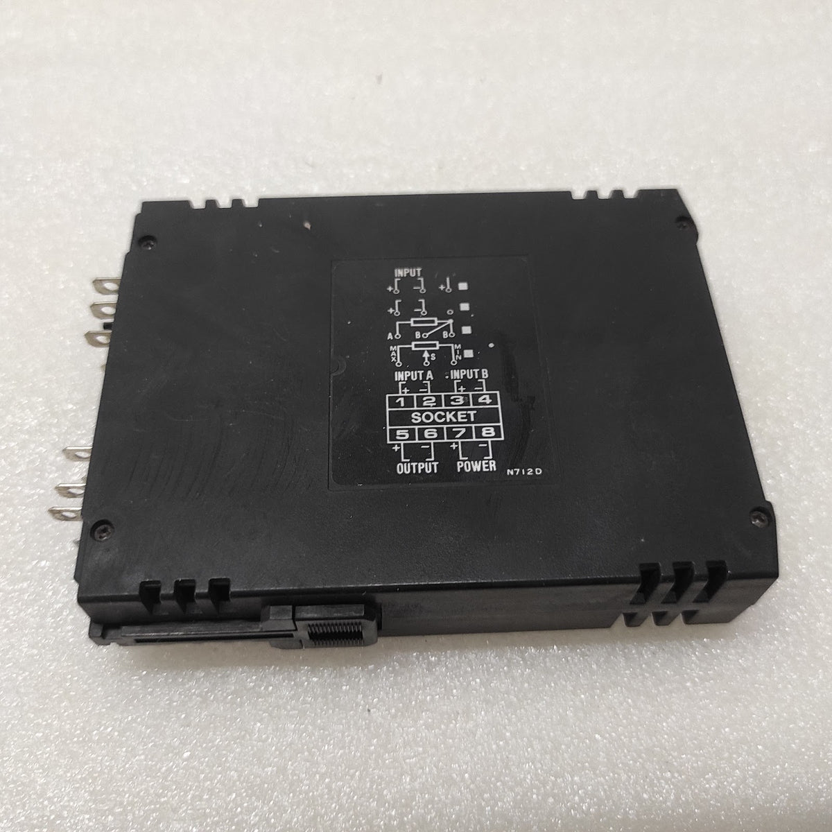 M-SYSTEM HVS-4WA-R SIGNAL TRANSMITTER 24VDC