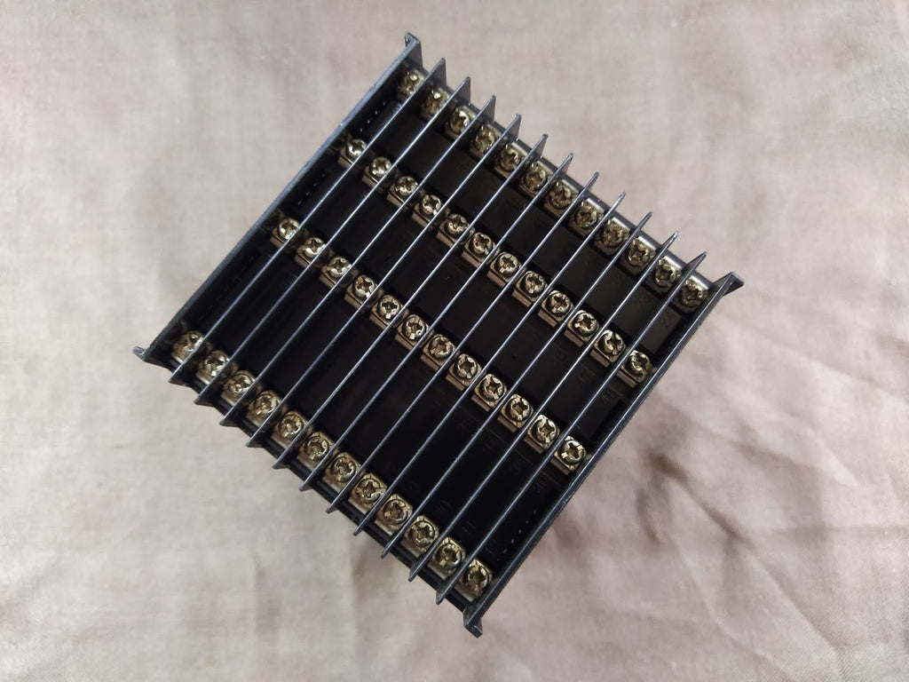 MASIBUS 8208 PROTECTION RELAY 1901101211