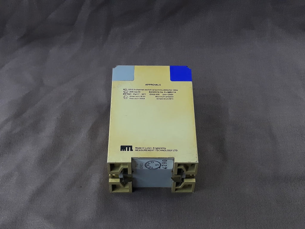 MEASUREMENT TECHNOLOGY MTL 2213 3 CHANNEL SWITCH PROXIMITY DETECTOR RELAY