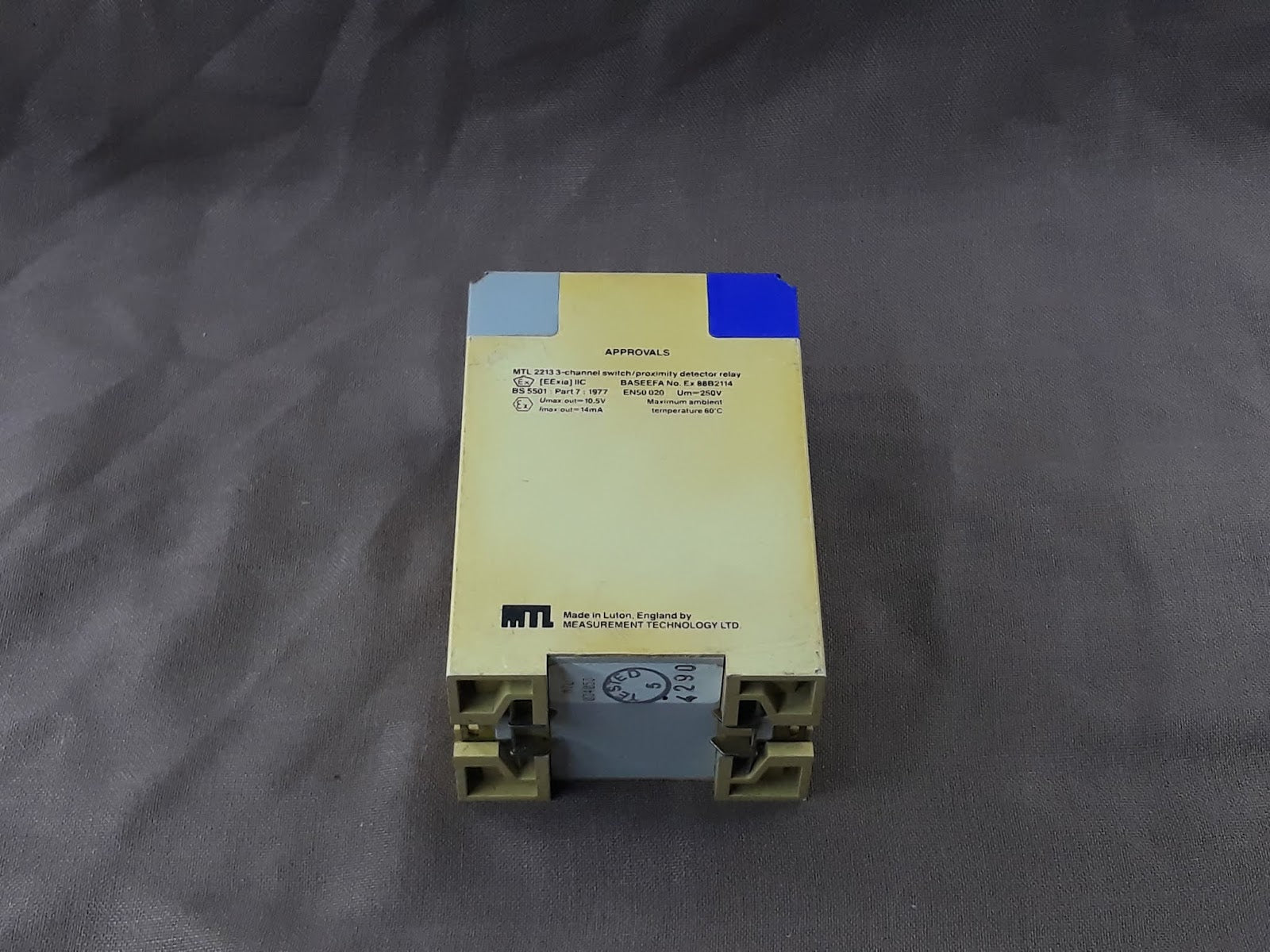 MEASUREMENT TECHNOLOGY MTL 2213 3 CHANNEL SWITCH PROXIMITY DETECTOR RELAY