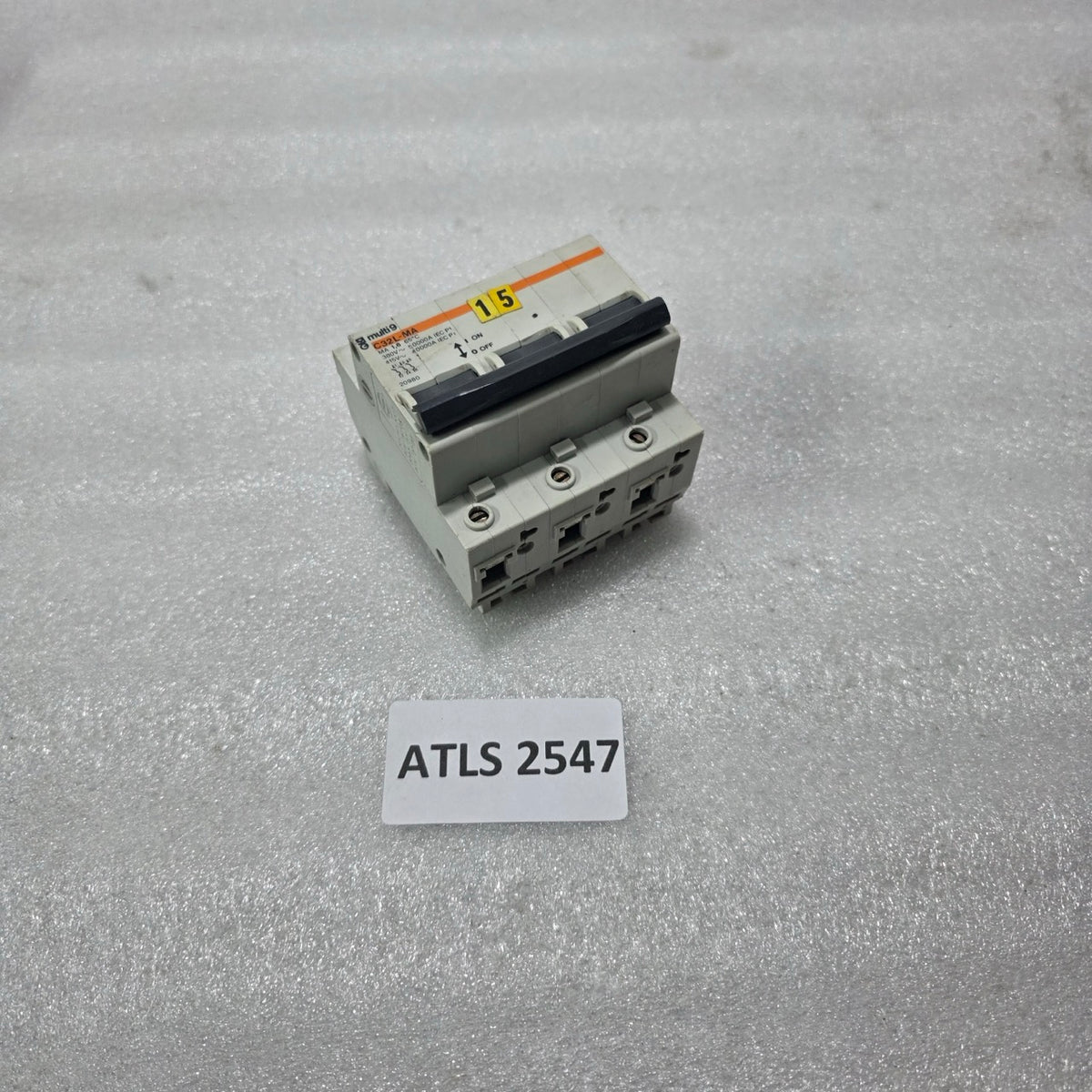 MERLIN GERIN MULTI9 C32L-MA 1.6A 3 POLE MCB 380V MOTOR PROTECTION CIRCUIT BREAKE