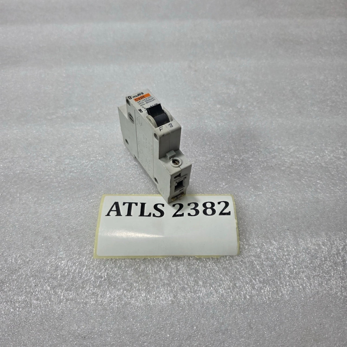 MERLIN GERIN MULTI 9 C32H 2A SINGLE POLE MCB 10KA CIRCUIT BREAKER