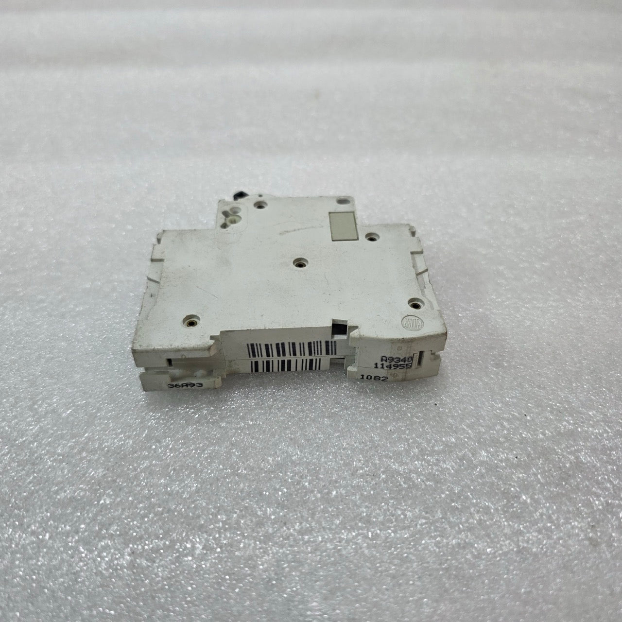 MERLIN GERIN MULTI 9 C60H C1 SINGLE POLE MCB CIRCUIT BREAKER 1A 230/400V 10KA