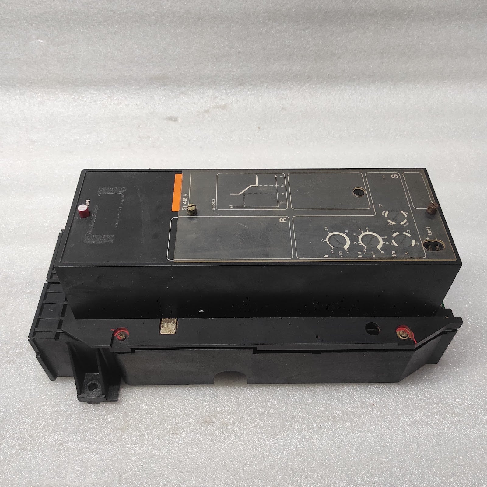 MERLIN GERIN ST418S MASTERPACT CIRCUIT BREAKER 1200A