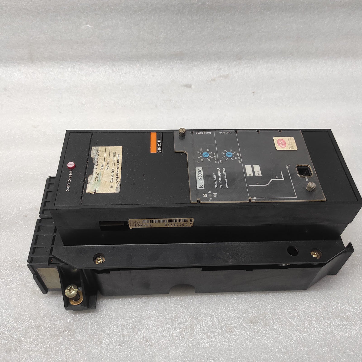 MERLIN GERIN STR28D MASTER PACT CIRCUIT BREAKER 54762 2500A