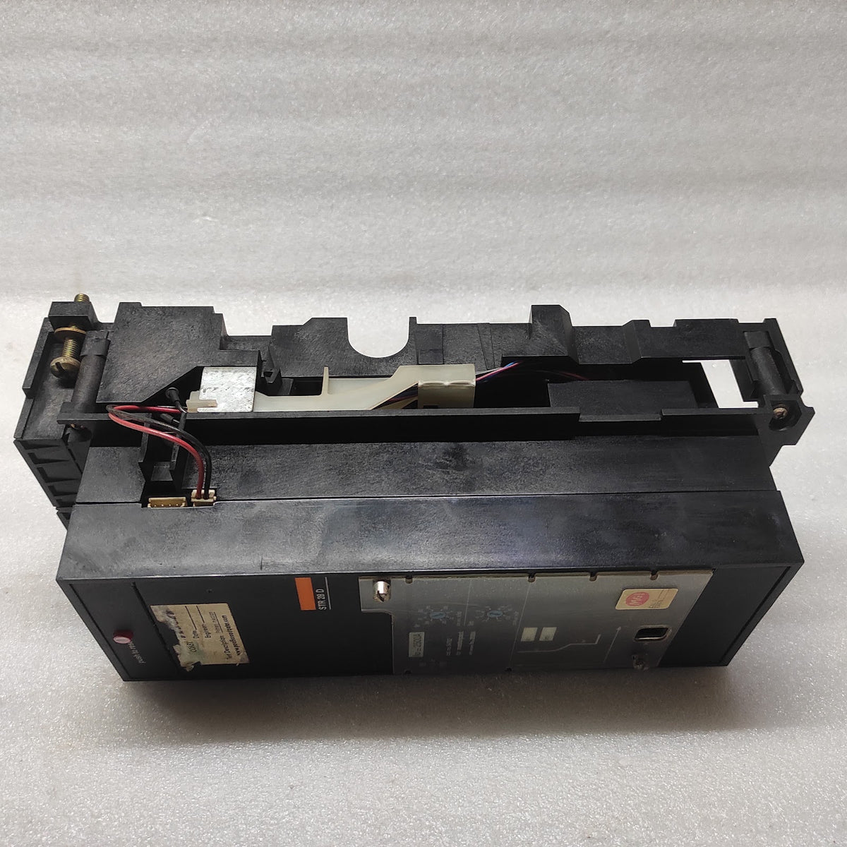 MERLIN GERIN STR28D MASTER PACT CIRCUIT BREAKER 54762 2500A
