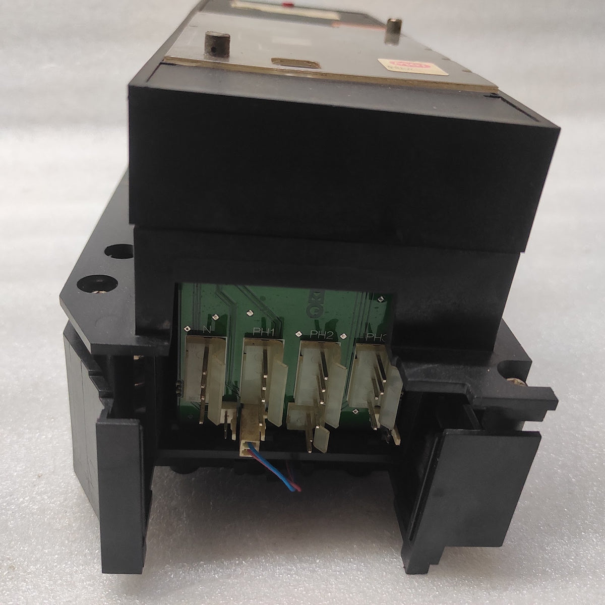 MERLIN GERIN STR28D MASTER PACT CIRCUIT BREAKER 54762 2500A