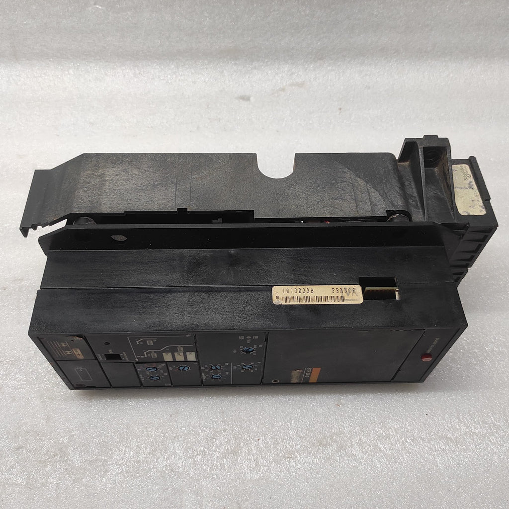 MERLIN GERIN STR38S MASTERPACT CIRCUIT BREAKER 1200A