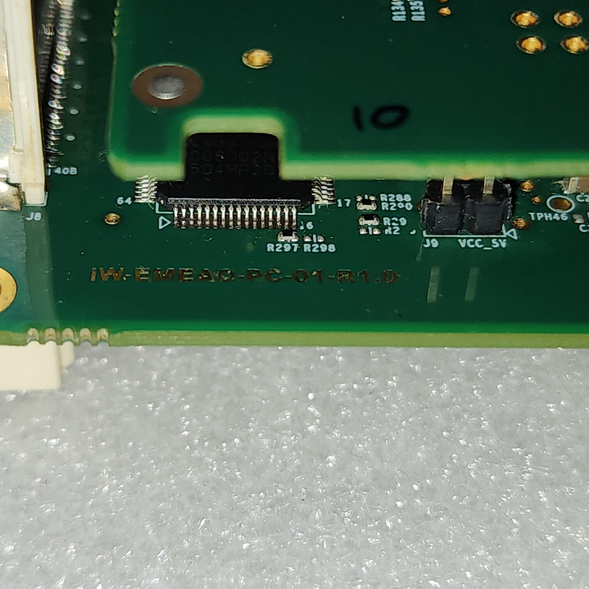 MITSUBISHI ELECTRIC IW-EMEAO-PC-01-R1.0