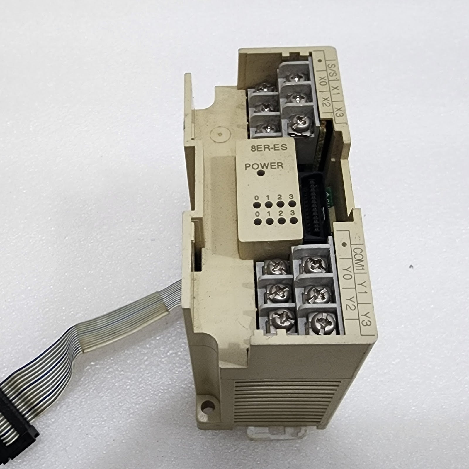 MITSUBISHI FX0N-8ER-ES/UL PROGRAMMABLE CONTROLLER