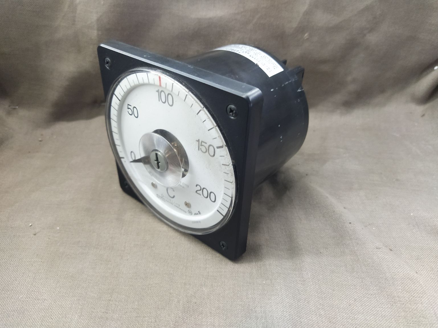 Mitsubishi LM-110NRI Temp Meter 0-200'C LM110NRI