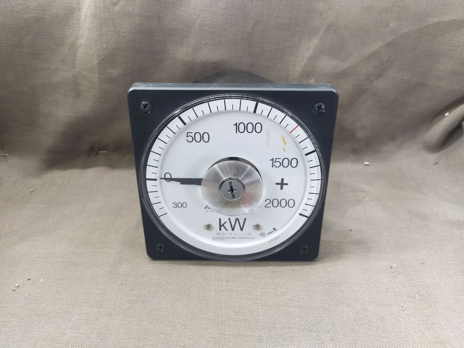 Mitsubishi LP-110NW Watt Meter Power Meter 0-2000kW CT 2500/5 VT 600/110 110V 5A