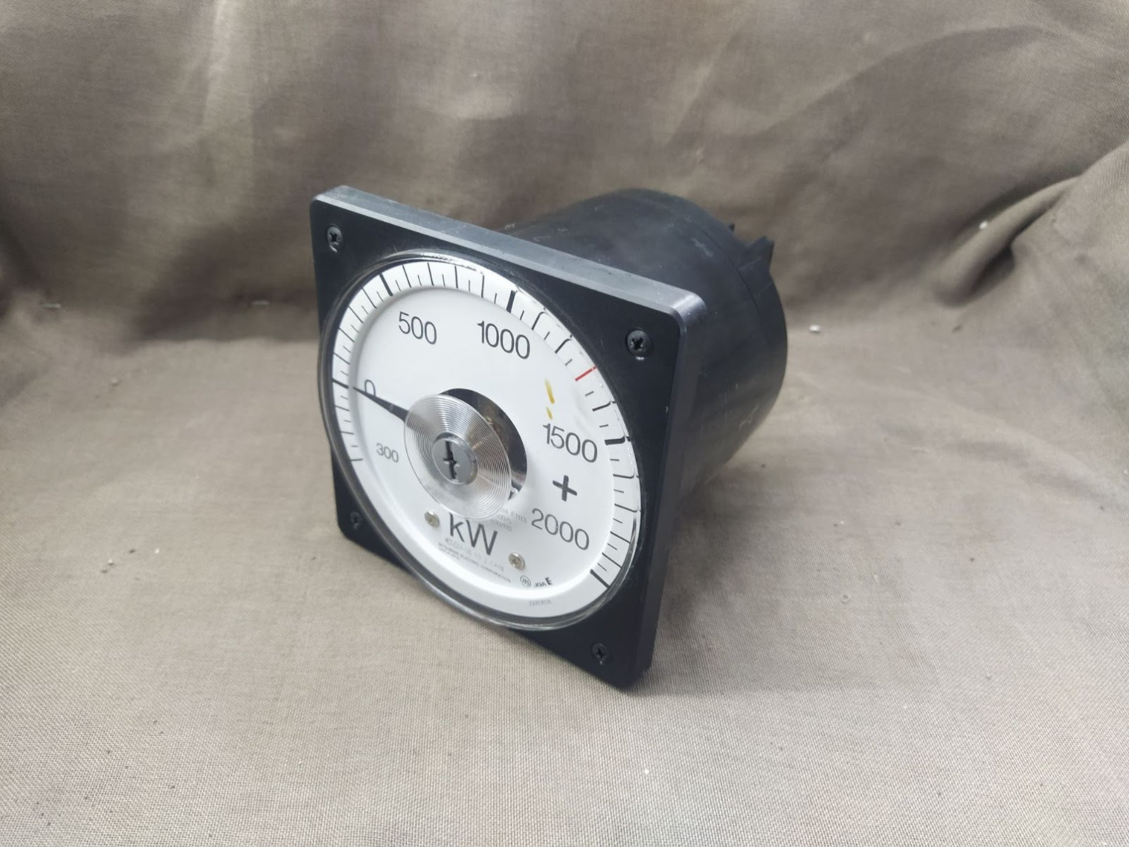 Mitsubishi LP-110NW Watt Meter Power Meter 0-2000kW CT 2500/5 VT 600/110 110V 5A