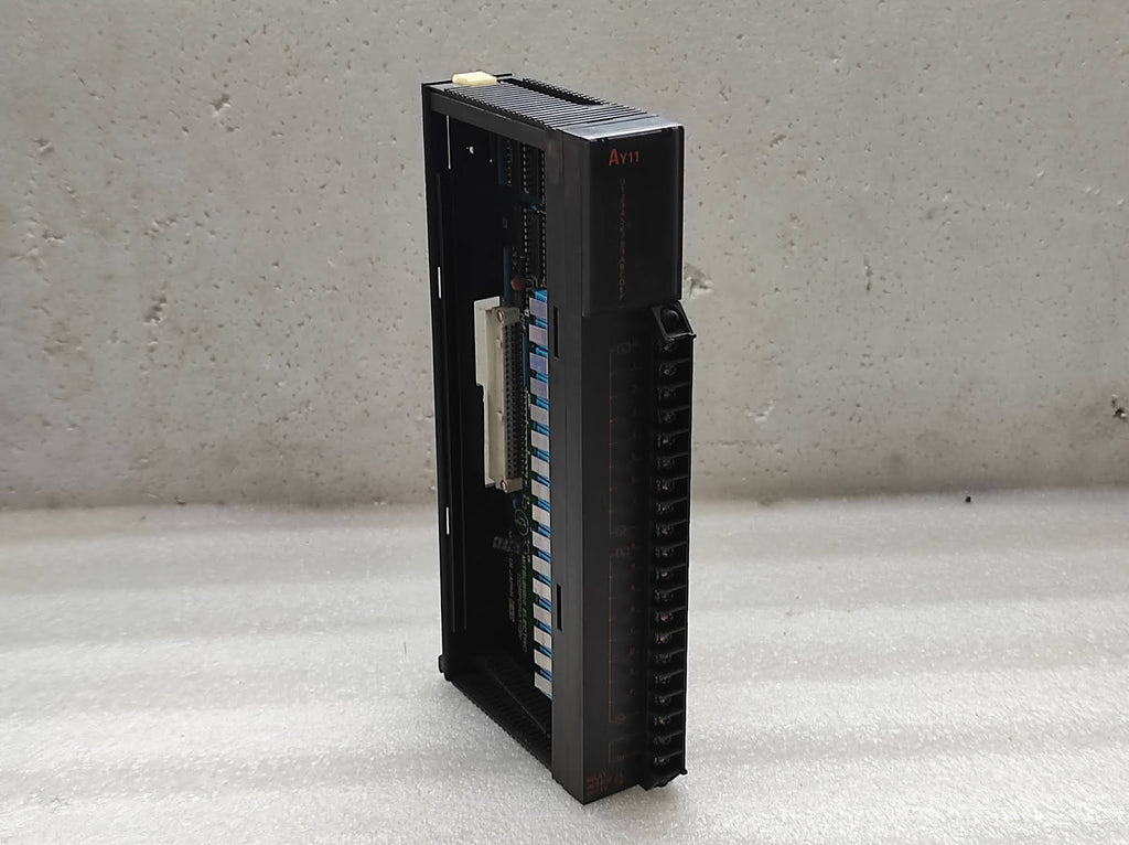 MITSUBISHI MELSEC AY11 PROGRAMMABLE CONTROLLER