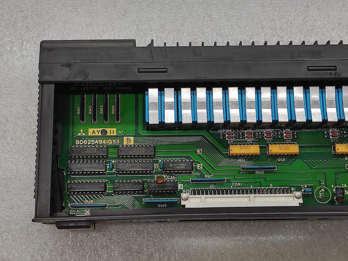 MITSUBISHI MELSEC AY11 PROGRAMMABLE CONTROLLER