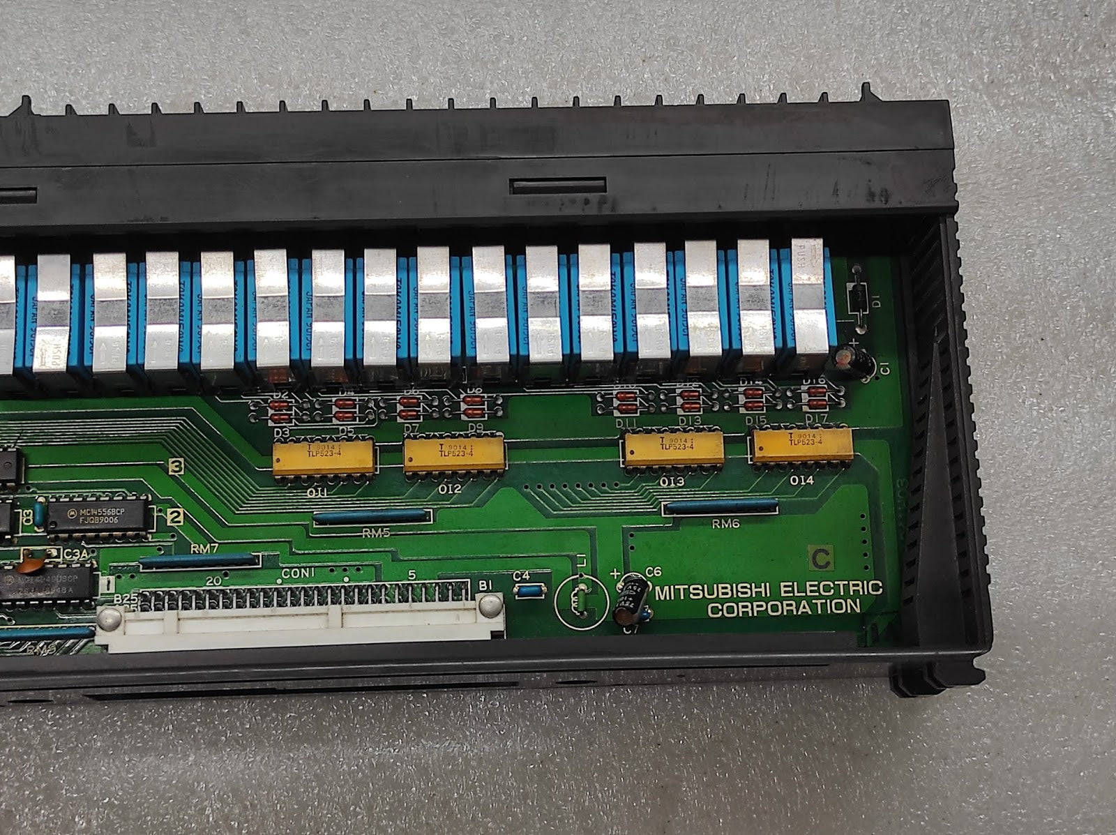 MITSUBISHI MELSEC AY11 PROGRAMMABLE CONTROLLER