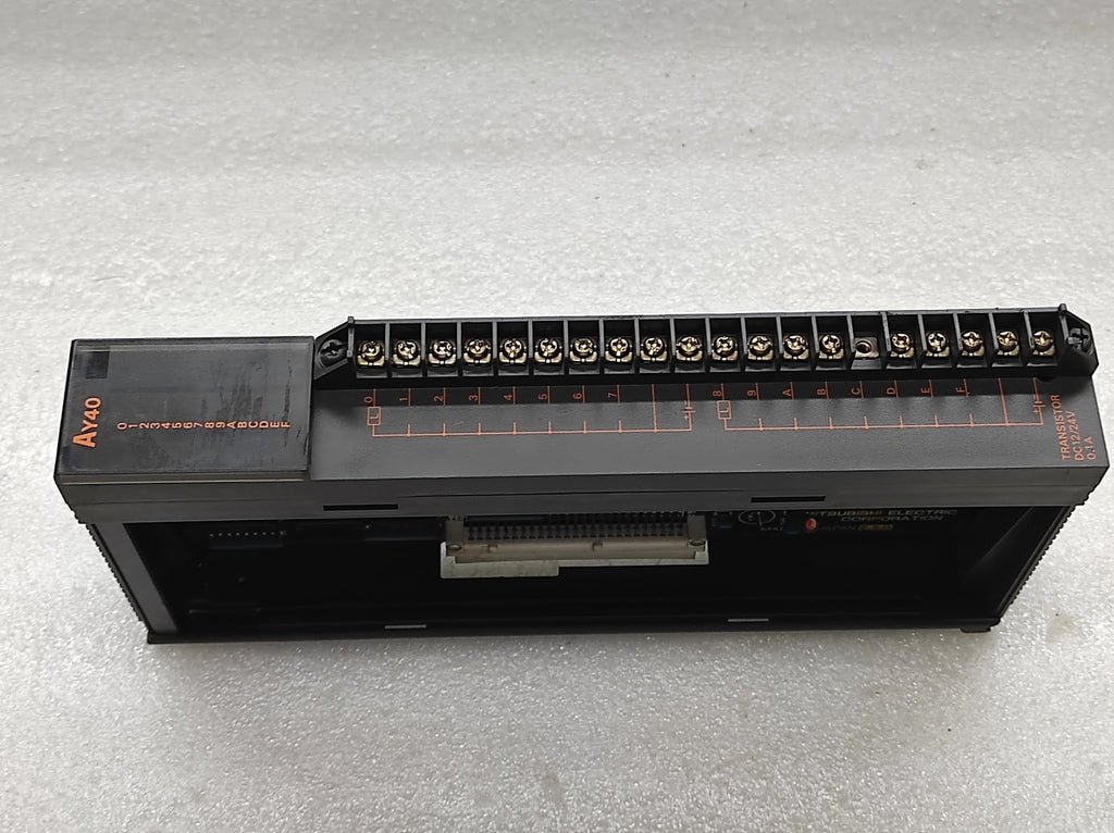MITSUBISHI MELSEC AY40 PROGRAMMABLE CONTROLLER