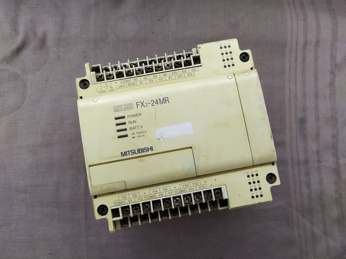 Mitsubishi MELSEC FX2-24MR Programmable Controller 85-264V AC FX224MR