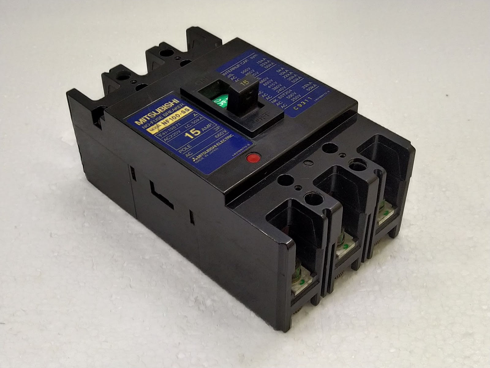 Mitsubishi NF100-SS No-Fuse Breaker 15A 3P 660V NF100SS