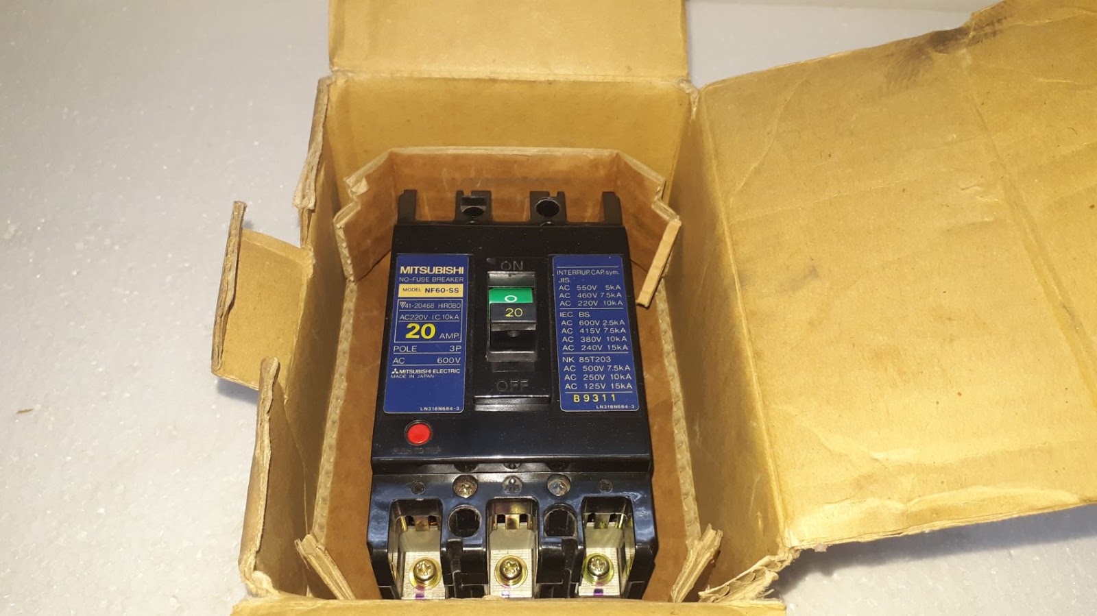 Mitsubishi NF60-SS No-Fuse Breaker 20A 3P 600V NF60SS