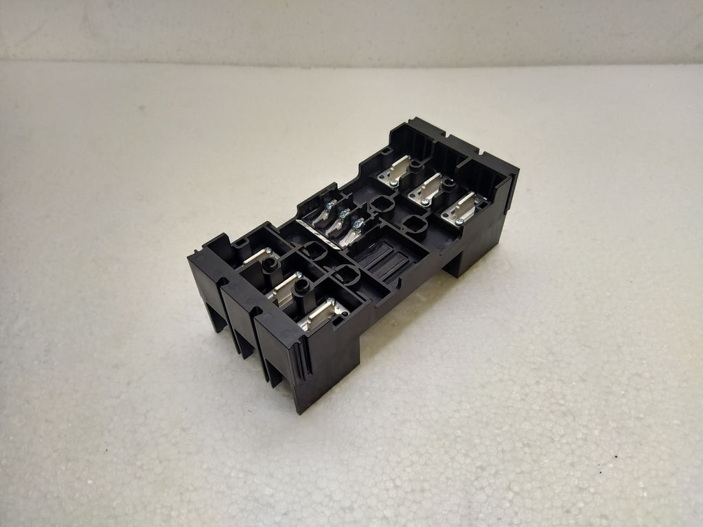 Mitsubishi PM(PLT3T)-05SV3 Terminal Block For Plug IN LNS-2797