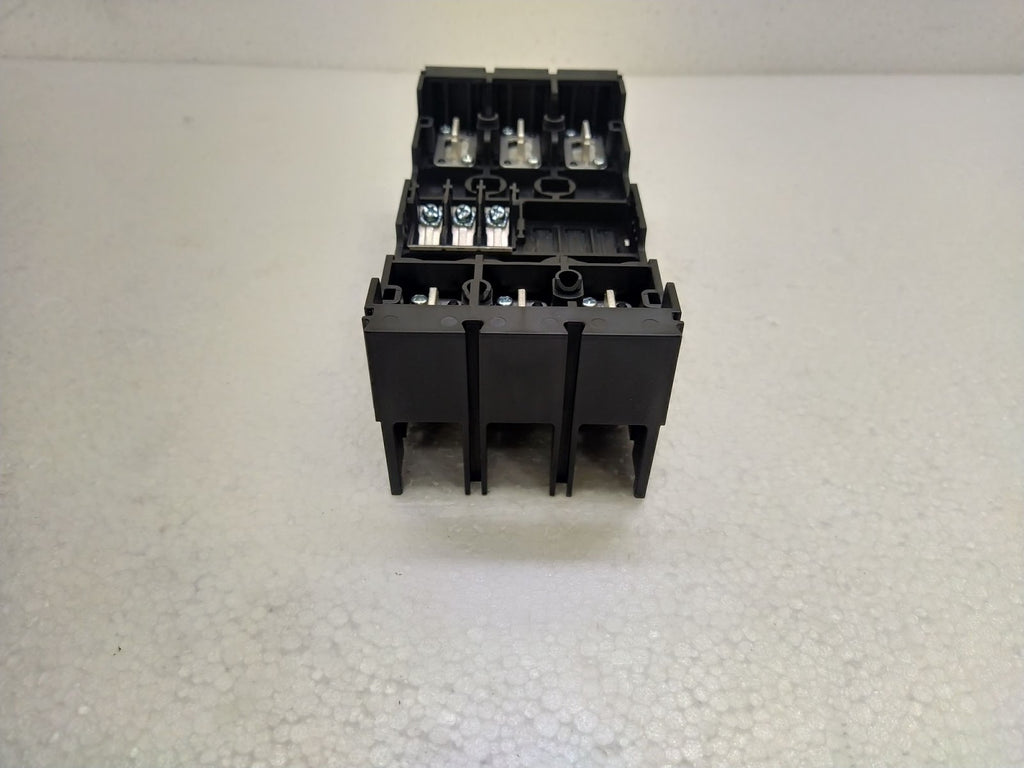 Mitsubishi PM(PLT3T)-05SV3 Terminal Block For Plug IN LNS-2797