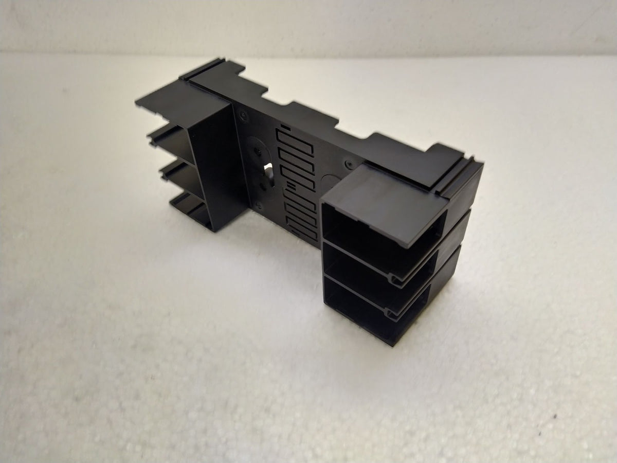 Mitsubishi PM(PLT3T)-05SV3 Terminal Block For Plug IN LNS-2797