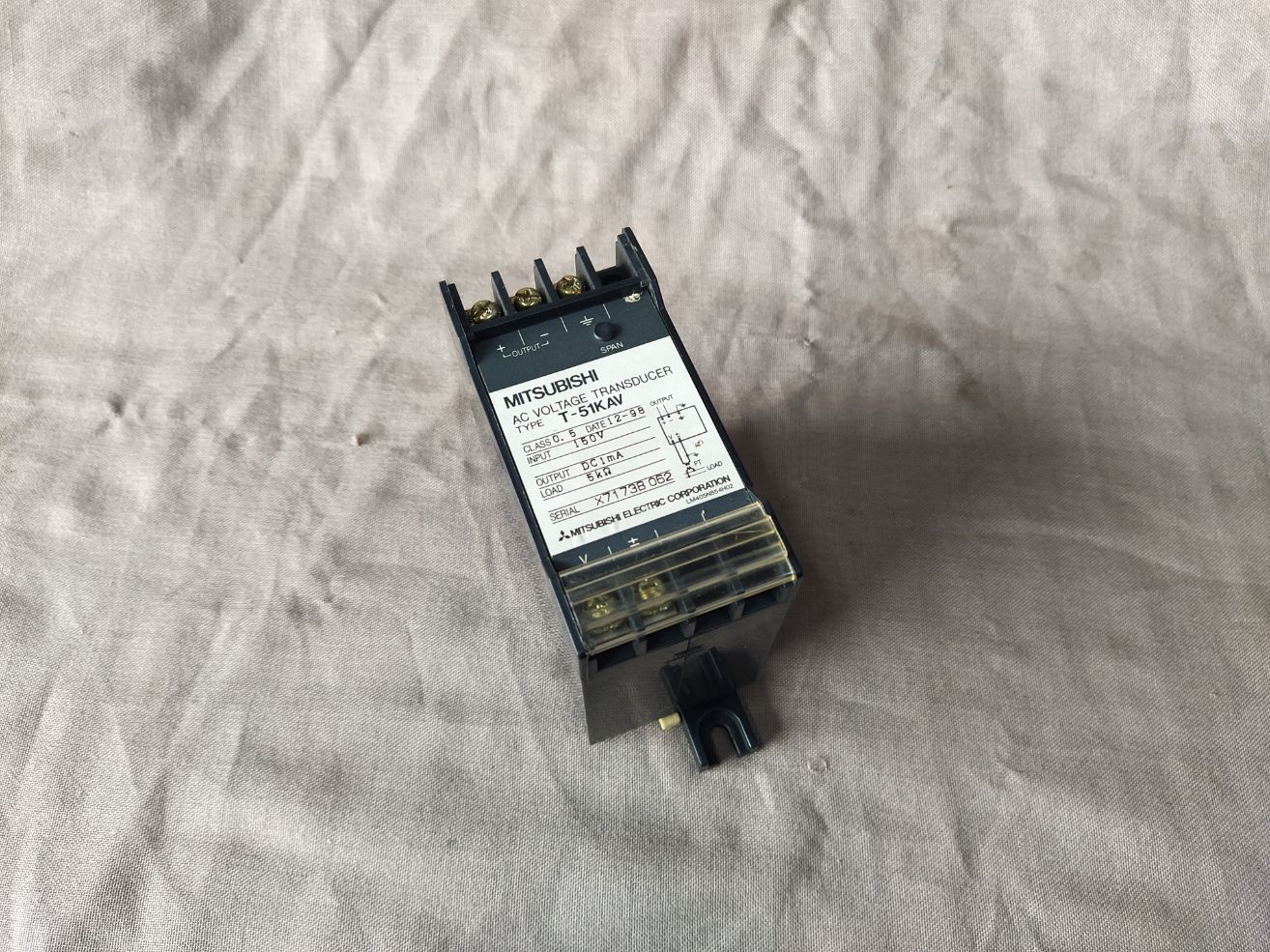 Mitsubishi T-51KAV AC Voltage Transducer T-51K AV