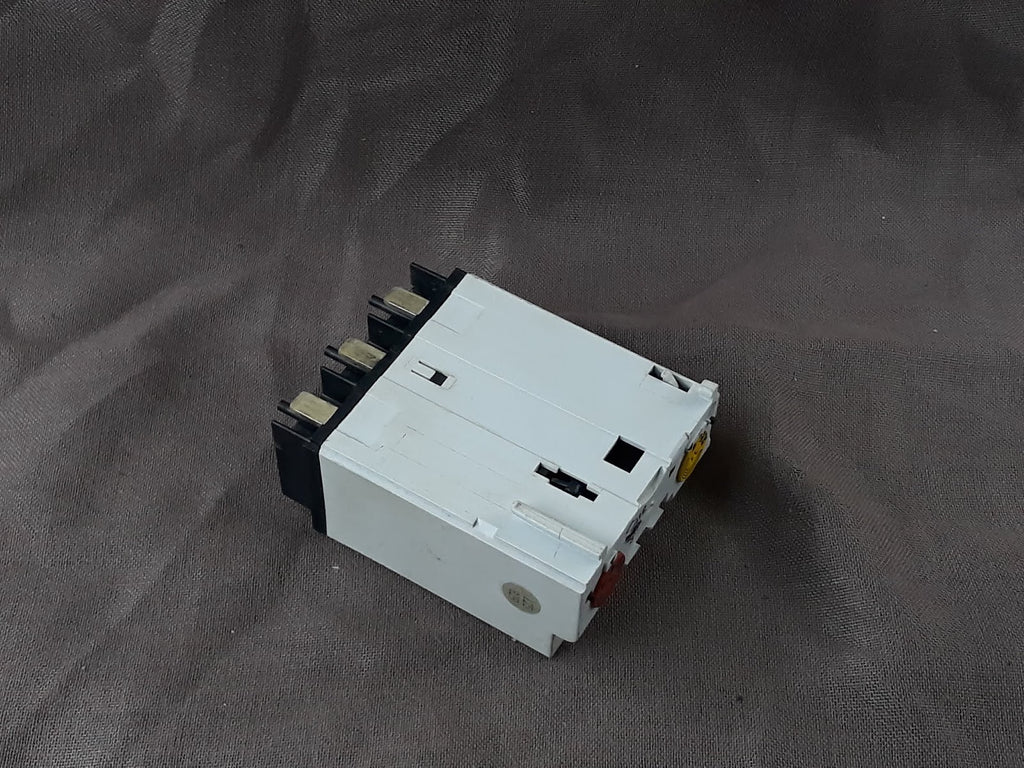 MOELLER ZM-32-PKZ2 MANUAL MOTOR PROTECTOR