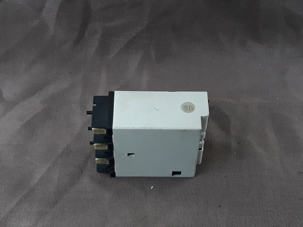 MOELLER ZM-32-PKZ2 MANUAL MOTOR PROTECTOR