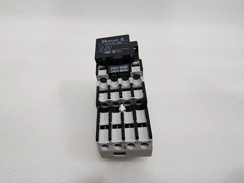 MOELLER DILOOM 4 MAGNETIC CONTACTOR 230-240V 22 DIL M