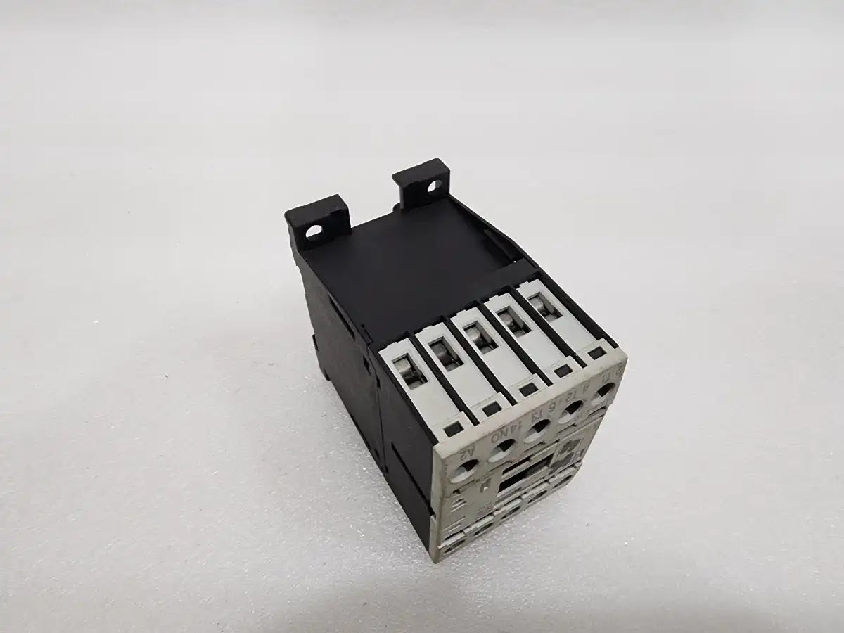 MOELLER DIL M9-10 MAGNETIC CONTACTOR 24V